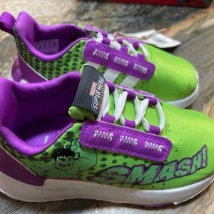 Toddler Adidas "Hulk Smash" sneakers NIB size 6.5 US